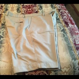 Men’s Greg Norman Shorts
